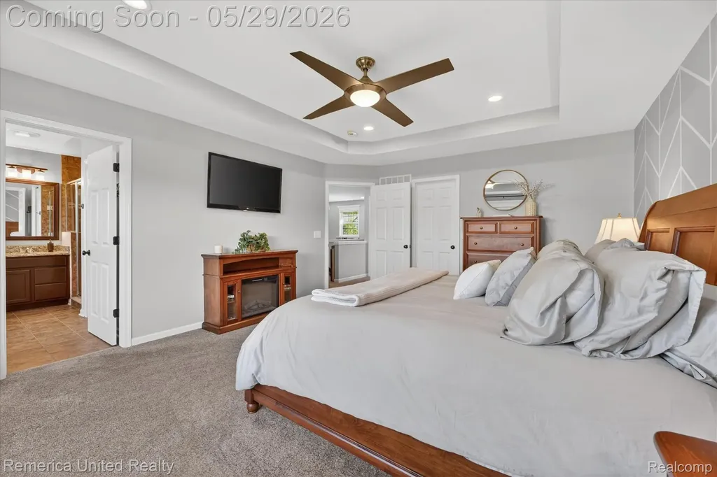 10948 Bouldercrest Drive Green Oak Township MI 48178