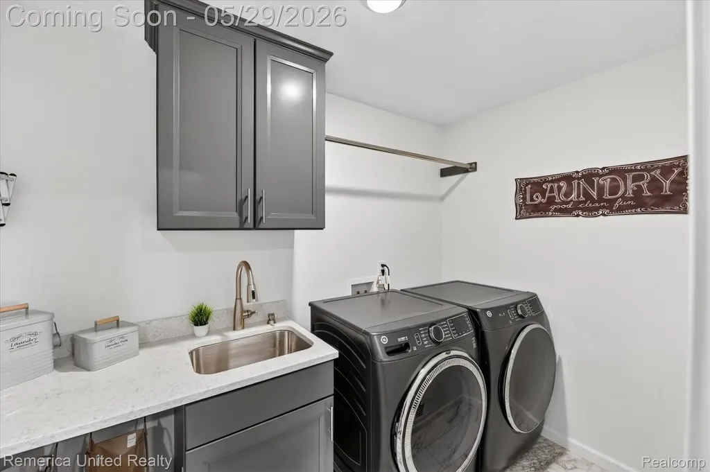 10948 Bouldercrest Drive Green Oak Township MI 48178
