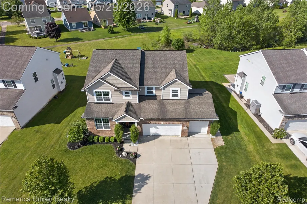 10948 Bouldercrest Drive Green Oak Township MI 48178