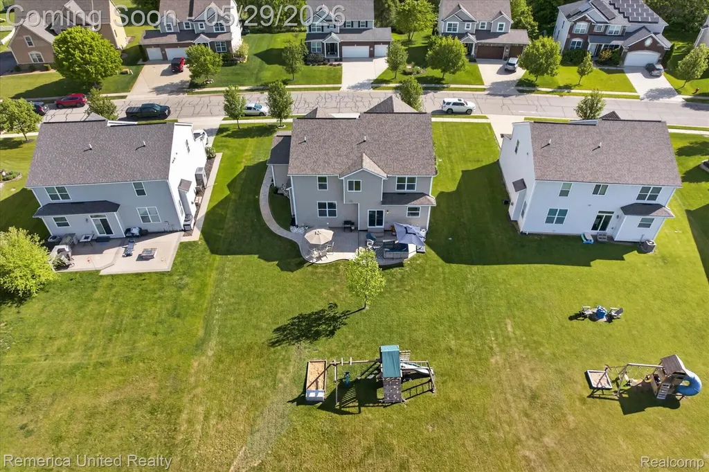 10948 Bouldercrest Drive Green Oak Township MI 48178