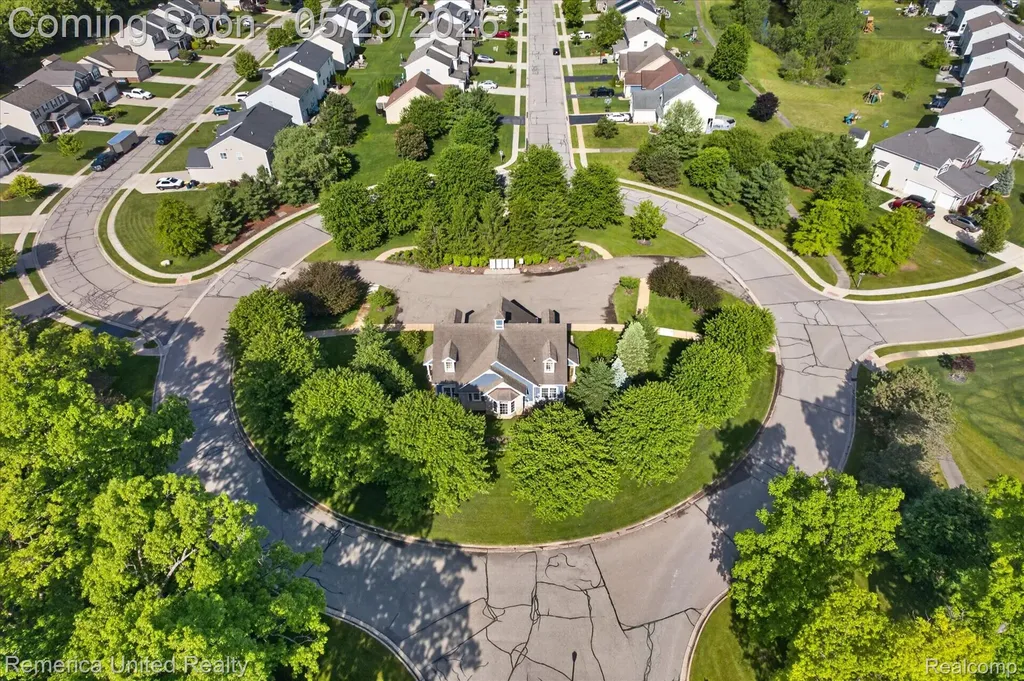 10948 Bouldercrest Drive Green Oak Township MI 48178