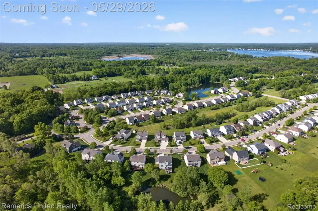 10948 Bouldercrest Drive Green Oak Township MI 48178