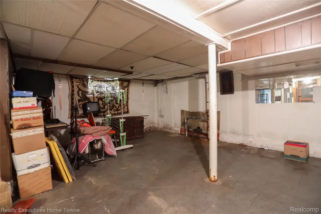 18244 Parkside Street Detroit City MI 48221