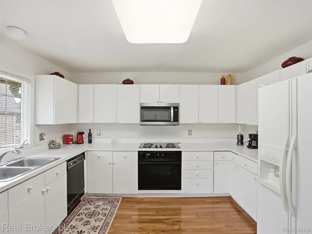 2710 Maitland Drive Ann Arbor City MI 48105