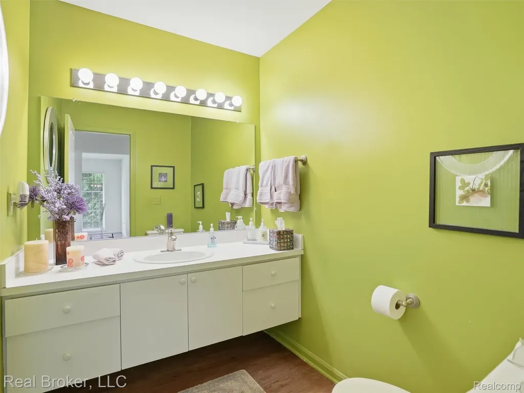 2710 Maitland Drive Ann Arbor City MI 48105