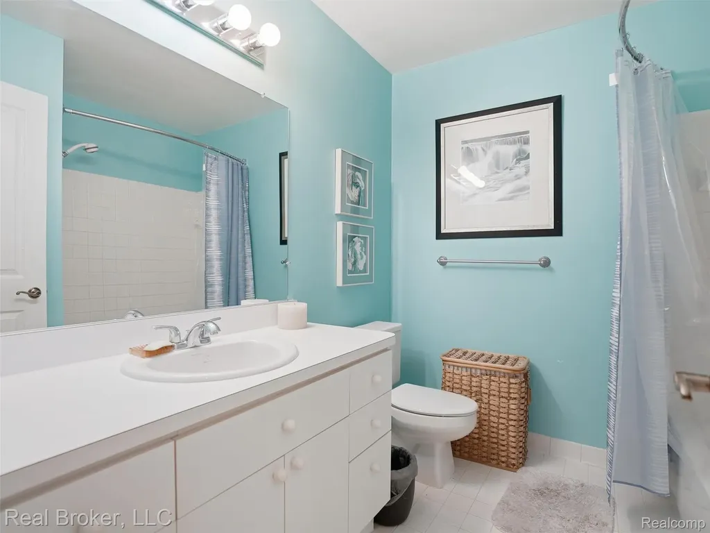 2710 Maitland Drive Ann Arbor City MI 48105