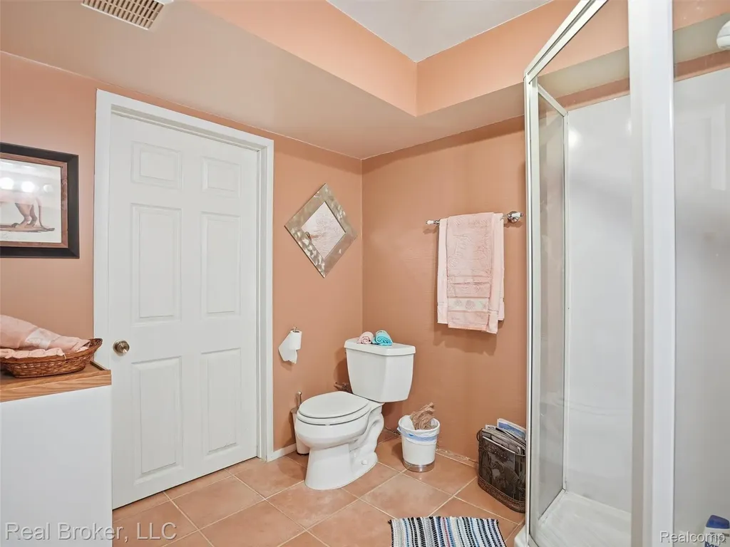 2710 Maitland Drive Ann Arbor City MI 48105