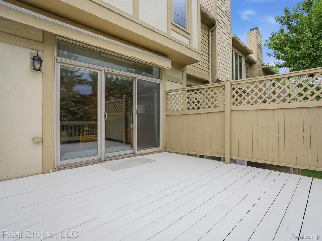 2710 Maitland Drive Ann Arbor City MI 48105