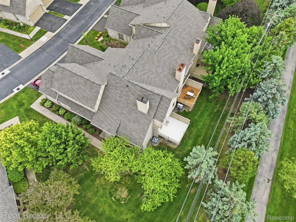 2710 Maitland Drive Ann Arbor City MI 48105