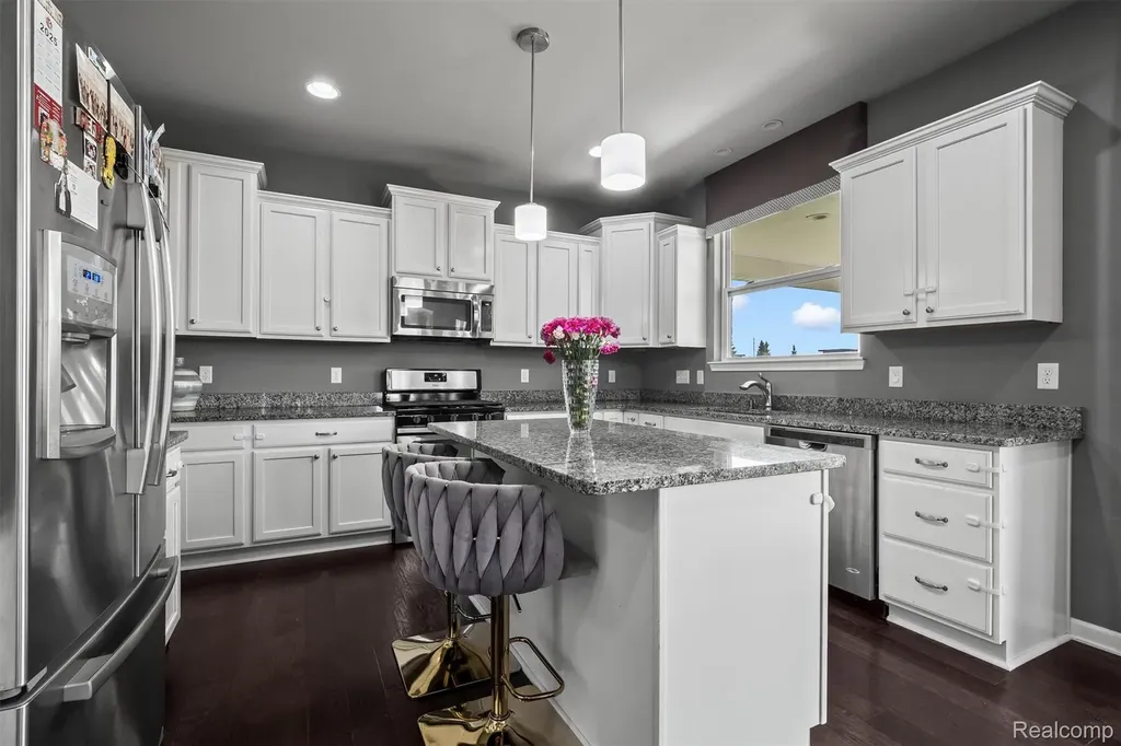 7810 N Central Park Shelby Charter Township MI 48317