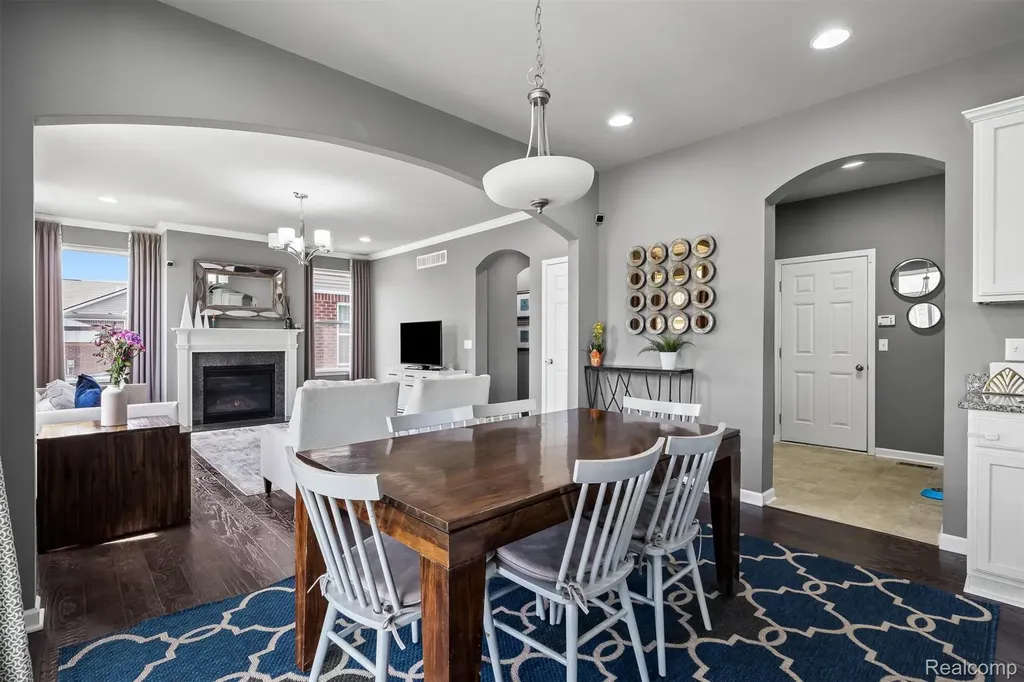 7810 N Central Park Shelby Charter Township MI 48317