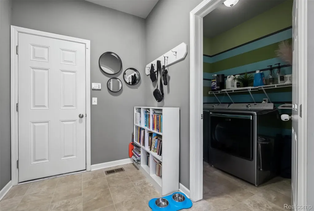 7810 N Central Park Shelby Charter Township MI 48317