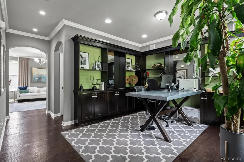 7810 N Central Park Shelby Charter Township MI 48317