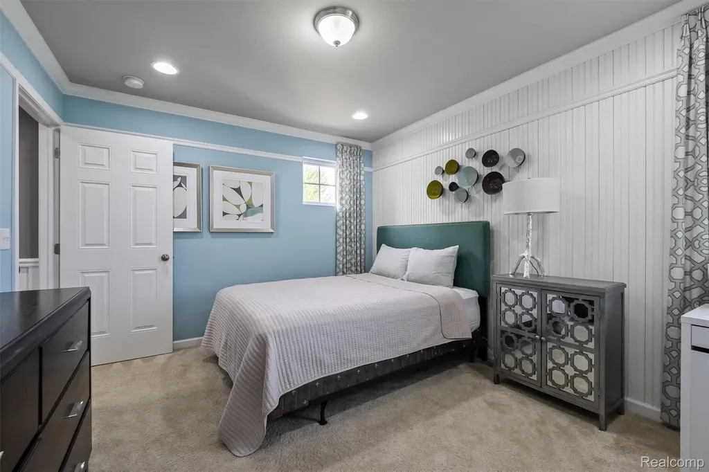 7810 N Central Park Shelby Charter Township MI 48317