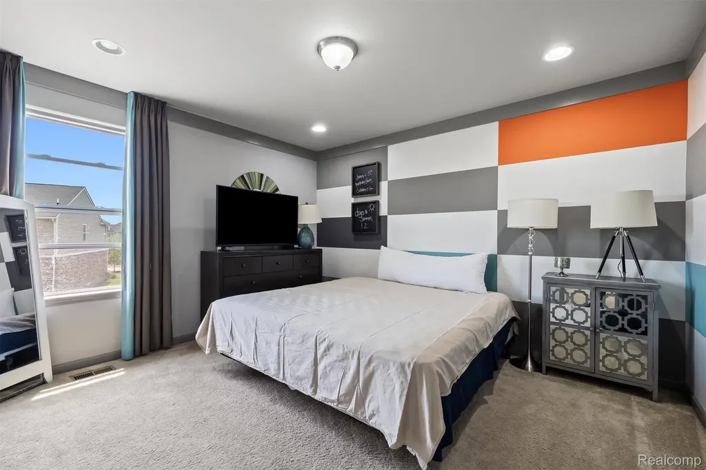 7810 N Central Park Shelby Charter Township MI 48317