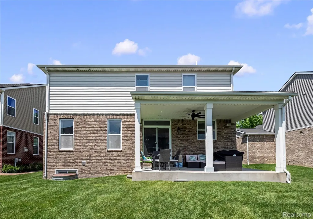 7810 N Central Park Shelby Charter Township MI 48317