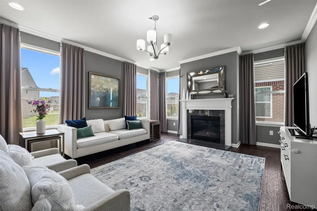 7810 N Central Park Shelby Charter Township MI 48317