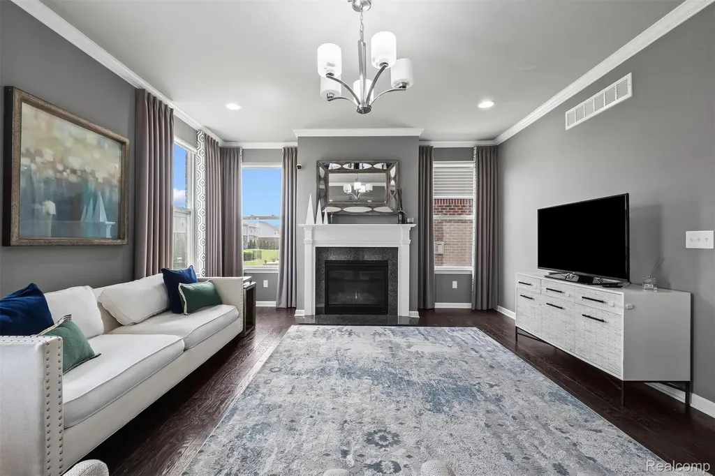 7810 N Central Park Shelby Charter Township MI 48317