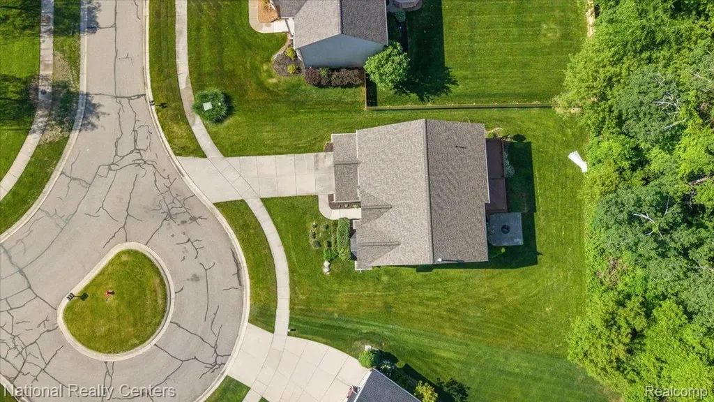 9780 David Lane White Lake Charter Township MI 48386