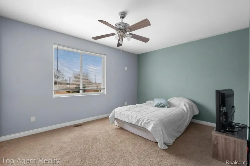 36738 Vine Drive Sterling Heights City MI 48312