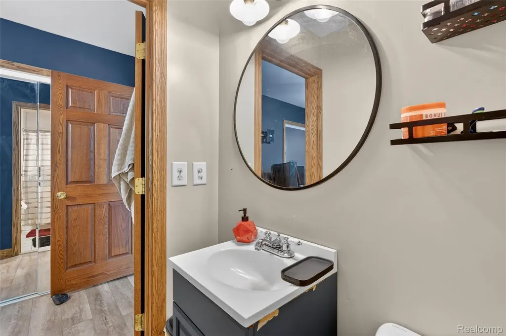 6235 Flushing Road Mt. Morris Township MI 48433