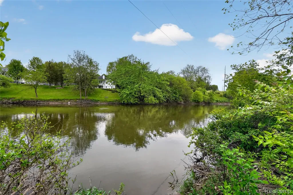6235 Flushing Road Mt. Morris Township MI 48433