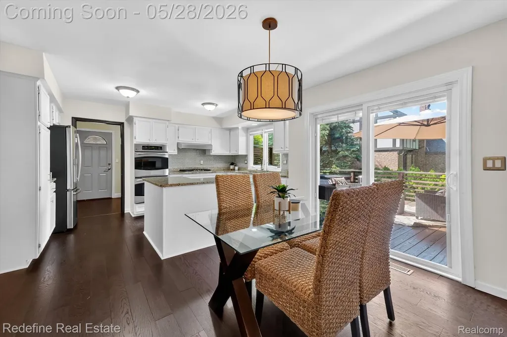 4296 Barcroft Way West Bloomfield Charter Township MI 48323