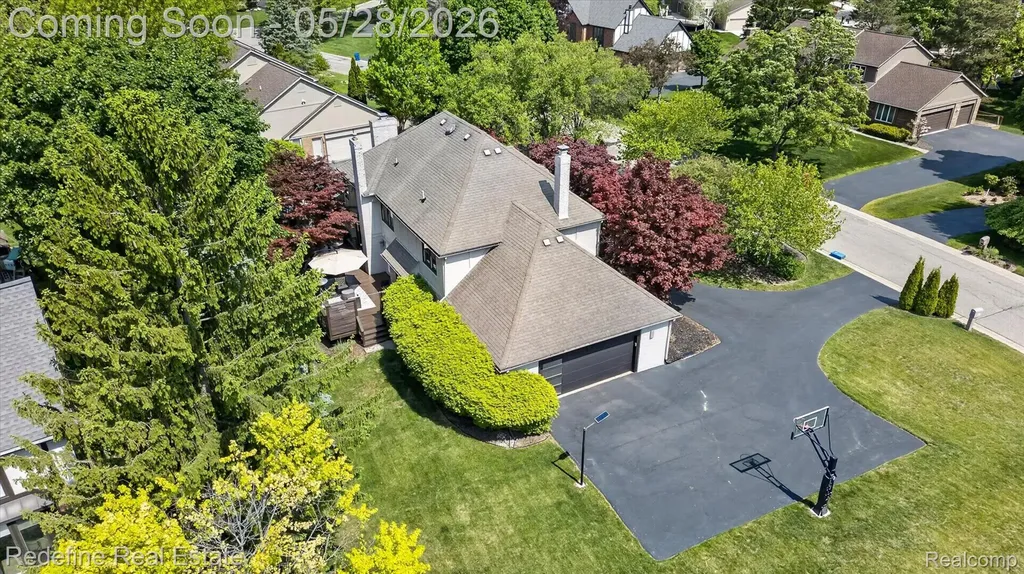 4296 Barcroft Way West Bloomfield Charter Township MI 48323