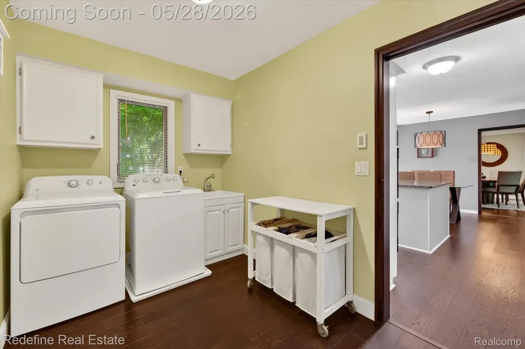 4296 Barcroft Way West Bloomfield Charter Township MI 48323