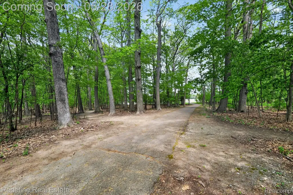 4296 Barcroft Way West Bloomfield Charter Township MI 48323