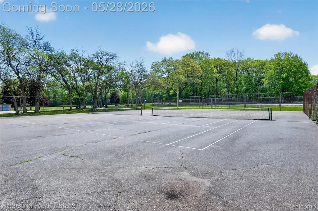 4296 Barcroft Way West Bloomfield Charter Township MI 48323