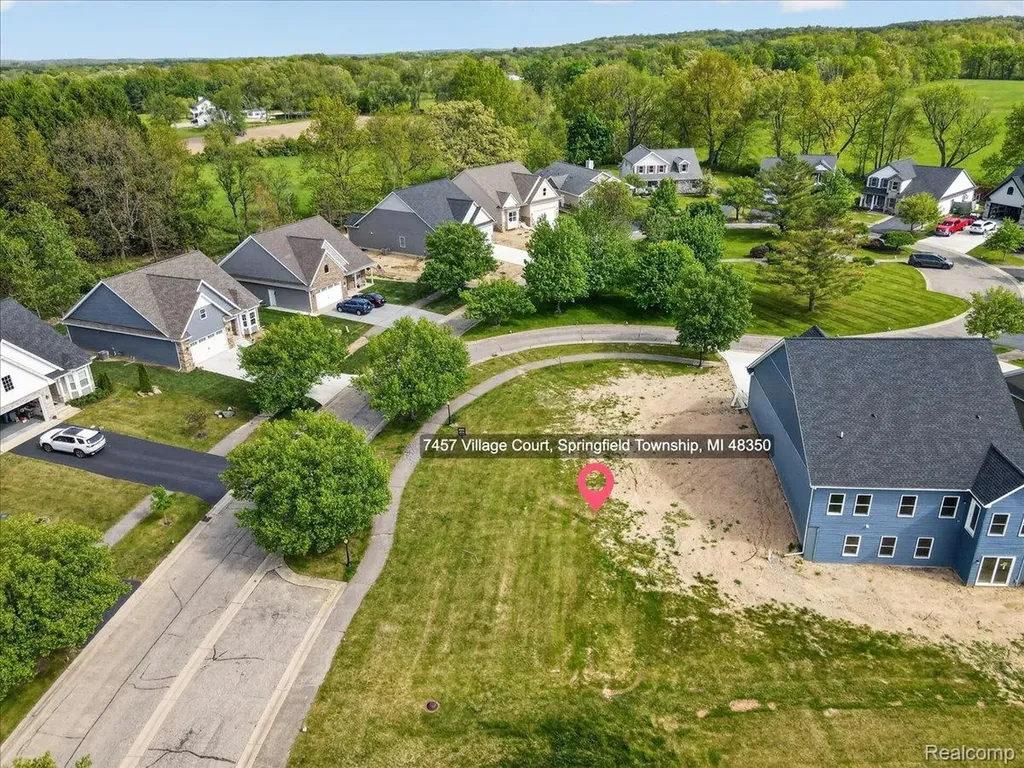 7457 Village Court Springfield Charter Township MI 48350