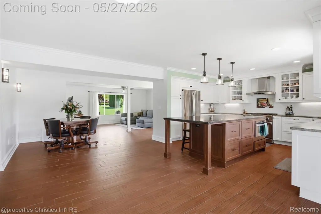 6672 Seth Court Independence Charter Township MI 48348
