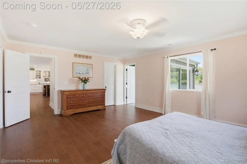 6672 Seth Court Independence Charter Township MI 48348