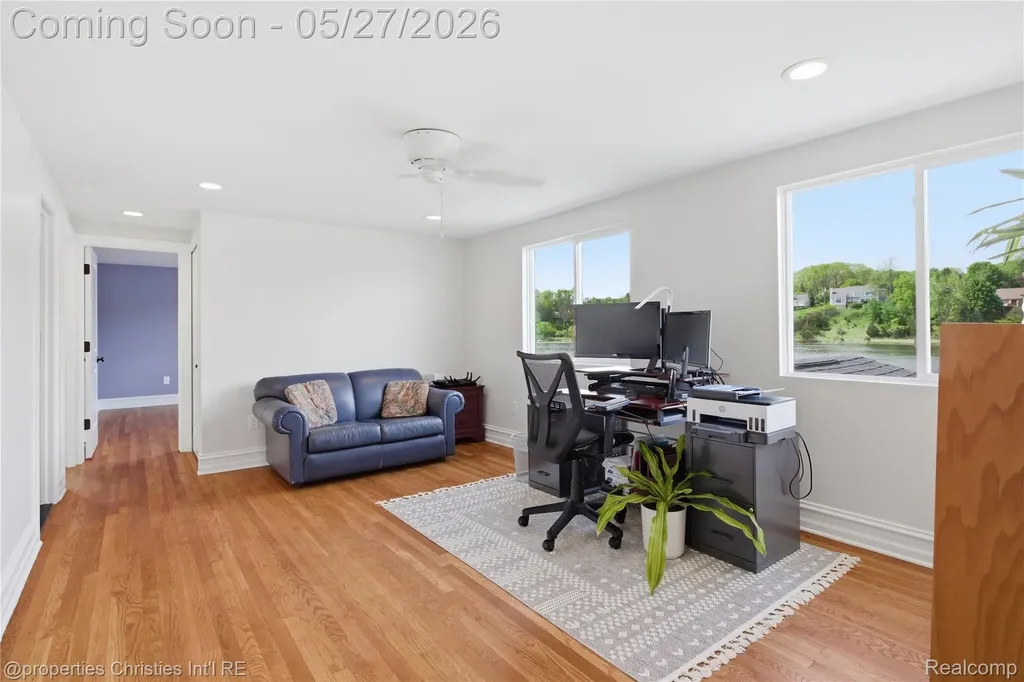 6672 Seth Court Independence Charter Township MI 48348