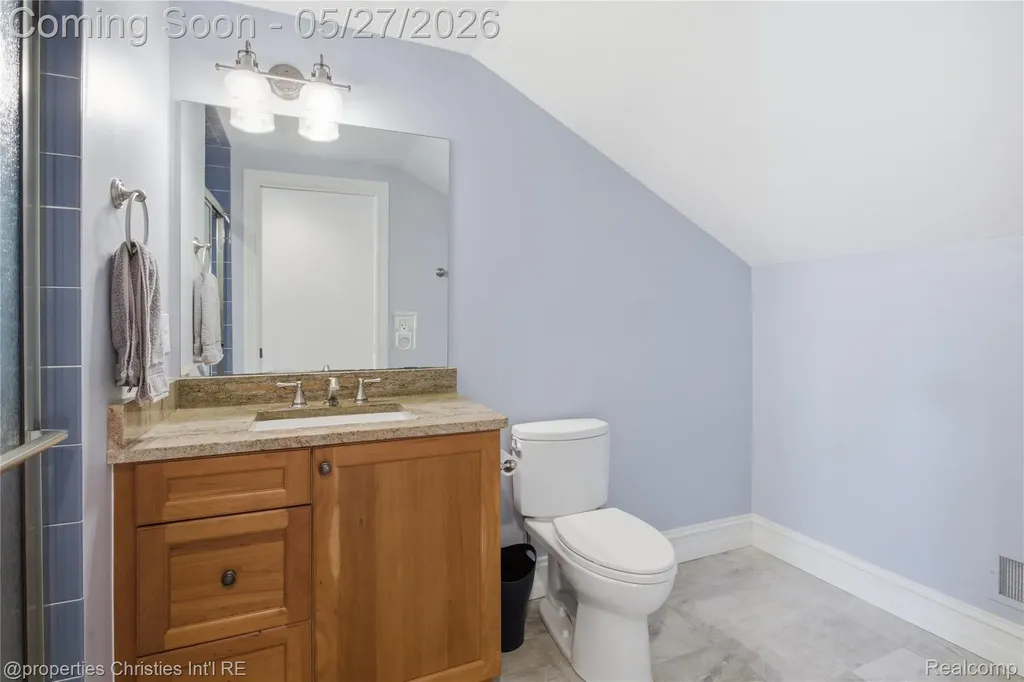 6672 Seth Court Independence Charter Township MI 48348