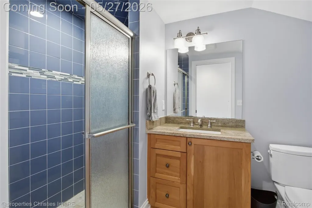 6672 Seth Court Independence Charter Township MI 48348