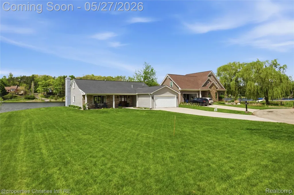 6672 Seth Court Independence Charter Township MI 48348