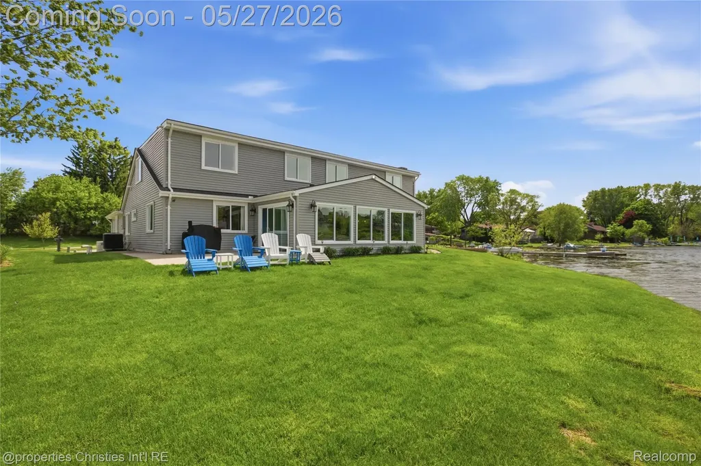 6672 Seth Court Independence Charter Township MI 48348