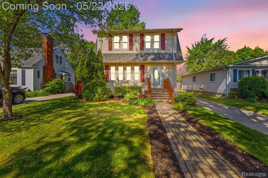 156 Moross Street Mt. Clemens City MI 48043