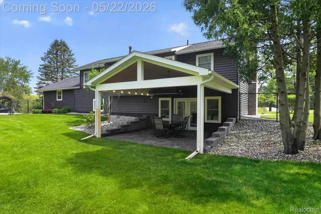 12192 Overlook Drive Tyrone Township MI 48430