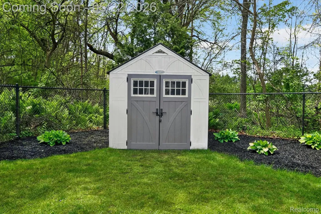 12192 Overlook Drive Tyrone Township MI 48430