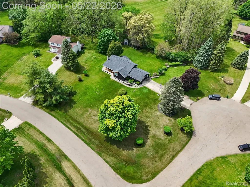 12192 Overlook Drive Tyrone Township MI 48430