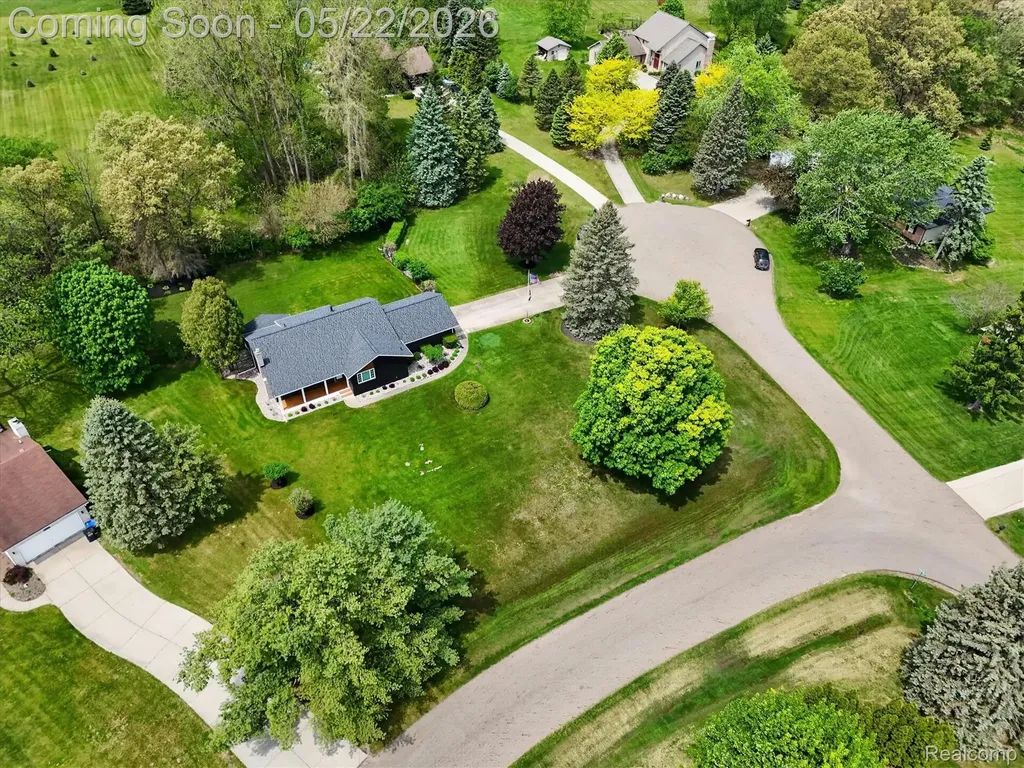 12192 Overlook Drive Tyrone Township MI 48430