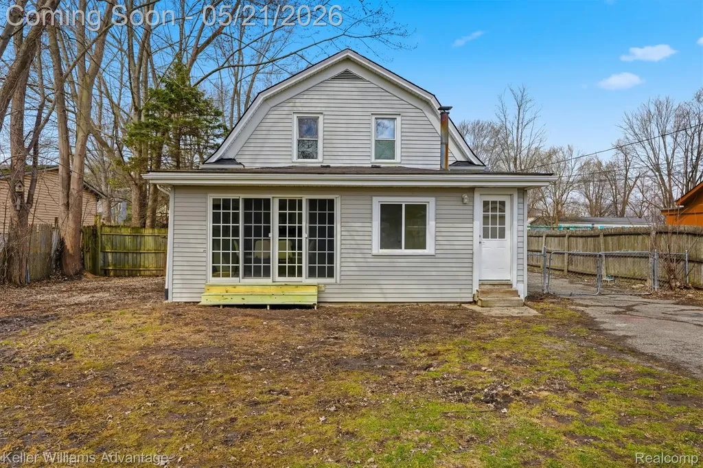 36186 Marilac Street Harrison Charter Township MI 48045