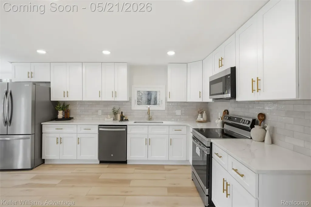 36186 Marilac Street Harrison Charter Township MI 48045