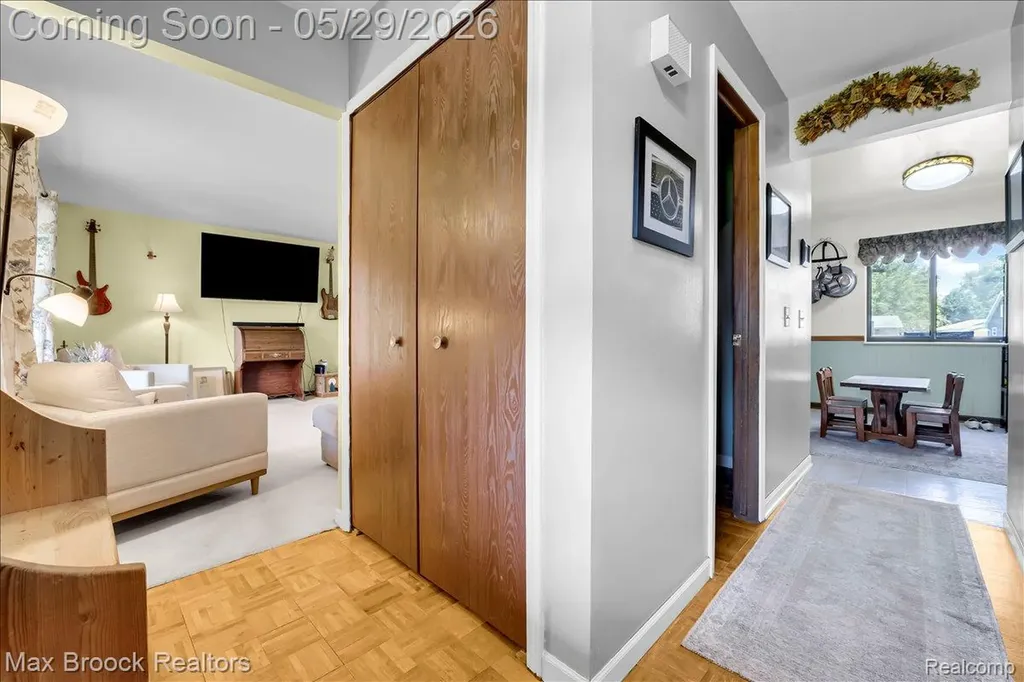 4445 E Hill Road Grand Blanc City MI 48439