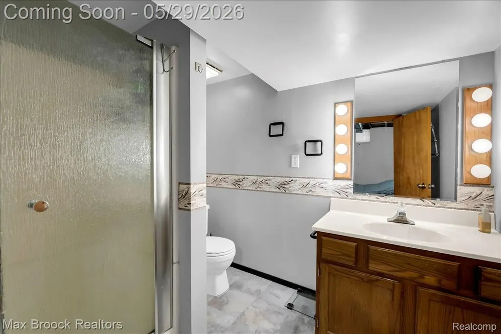 4445 E Hill Road Grand Blanc City MI 48439