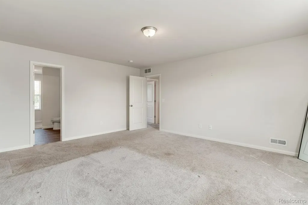 10219 Island Lake Drive Taylor City MI 48180