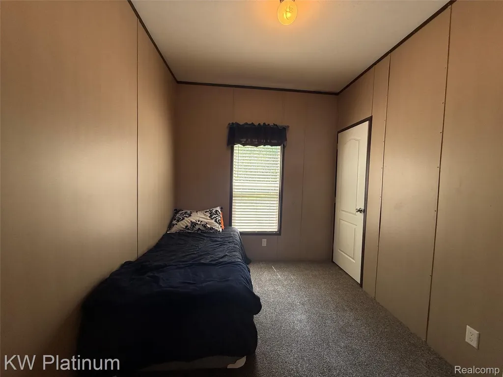 29927 Guilford Circle Chesterfield Township MI 48051